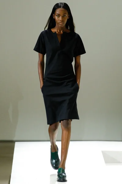 Look 19